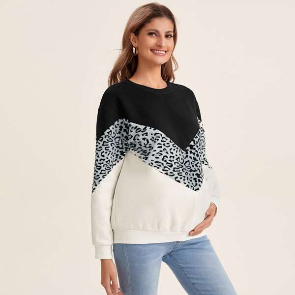 

Maternity Chevron Leopard Flannel Colorblock Pullover, Multicolor