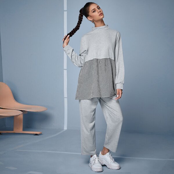 

Contrast Gingham Ruffle Hem Tee With Joggers, Light grey