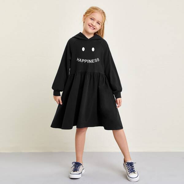 

Girls Raglan Sleeve Letter Graphic Hooded Sweatshirt Dress, Black