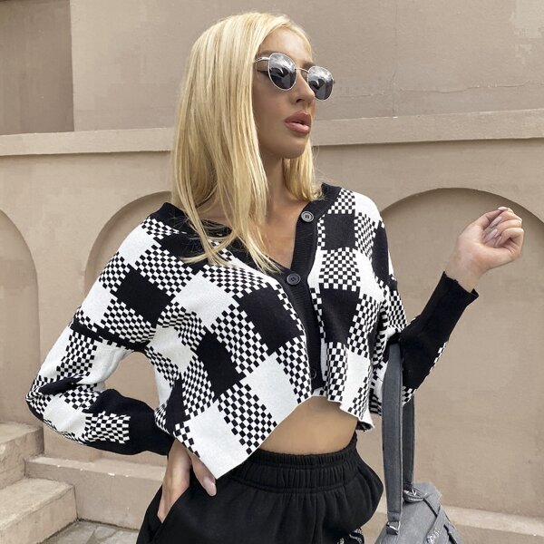 

Drop Shoulder Checkered Cardigan, Black and white