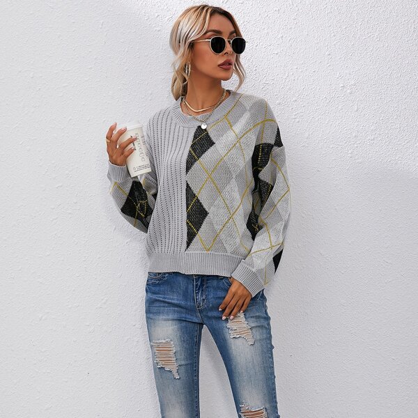 

Drop Shoulder Argyle Sweater, Grey
