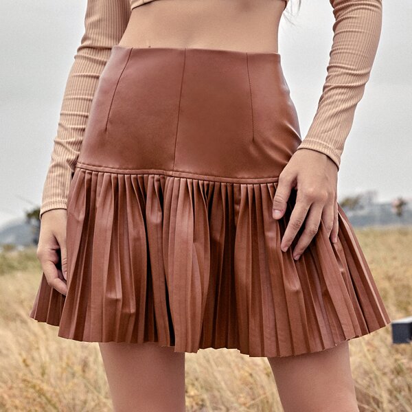 

Pleated Hem PU Leather Skirt, Coffee brown