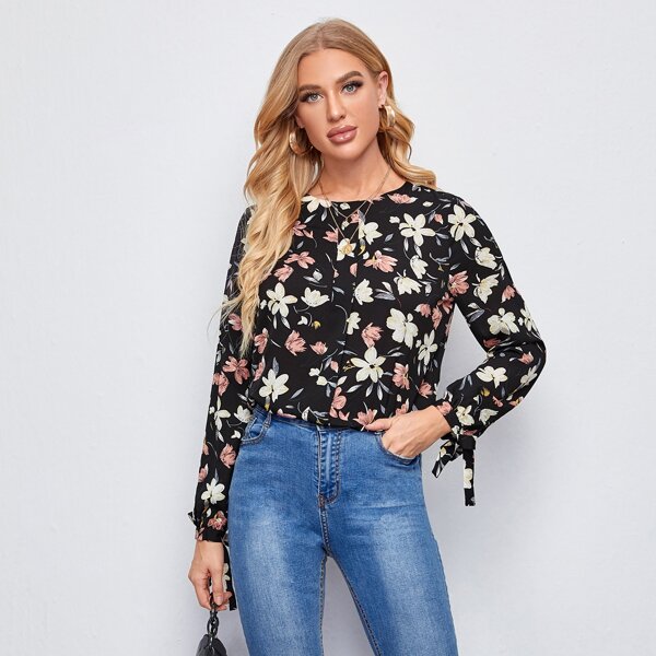 

Knot Cuff Fold Pleated Front Floral Top, Multicolor