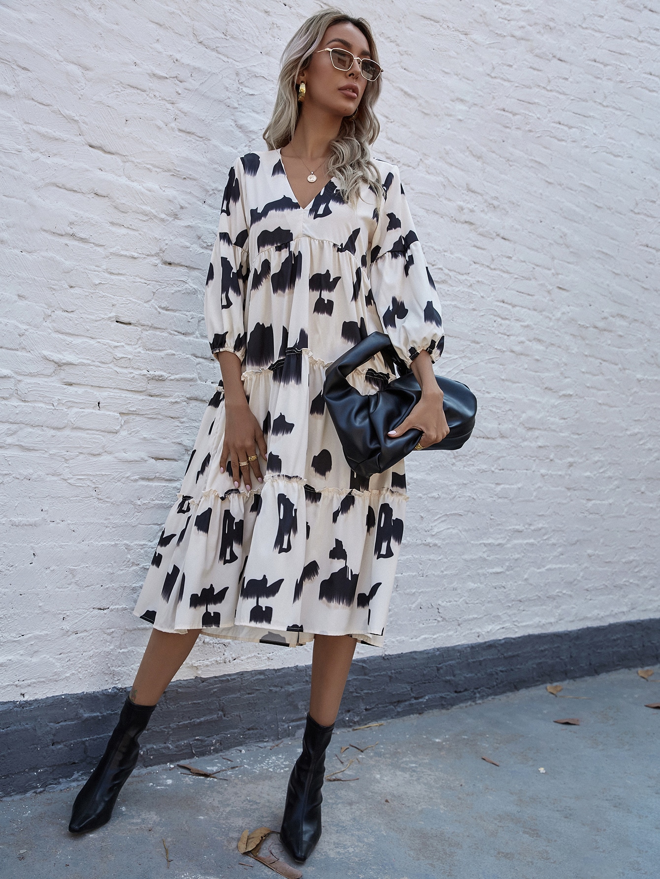 All Over Print V-neck Ruffle Hem Smock Dress thumbnail