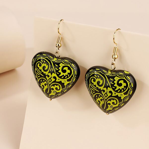 

Graphic Heart Drop Earrings, Multicolor