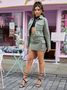 SHEIN X Kimberly Loaiza Falda cargo con bolsillo lateral con solapa - Verde militar - Ver 5