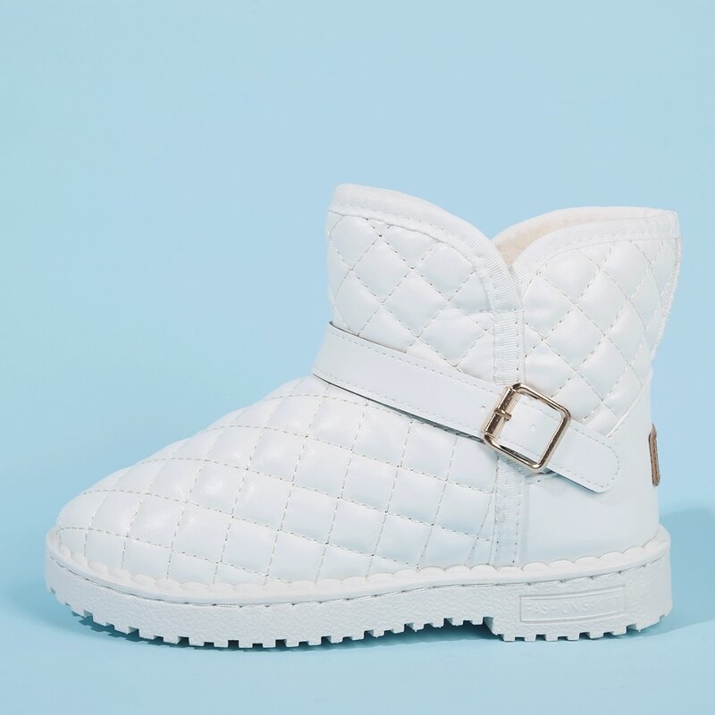 

Buckle Decor Quilted Snow Boots, White