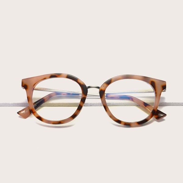 

Tortoiseshell Frame Glasses