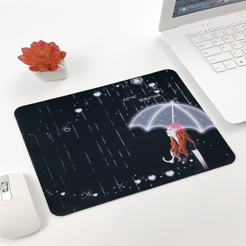 

Girl Print Mouse Pad, Multicolor