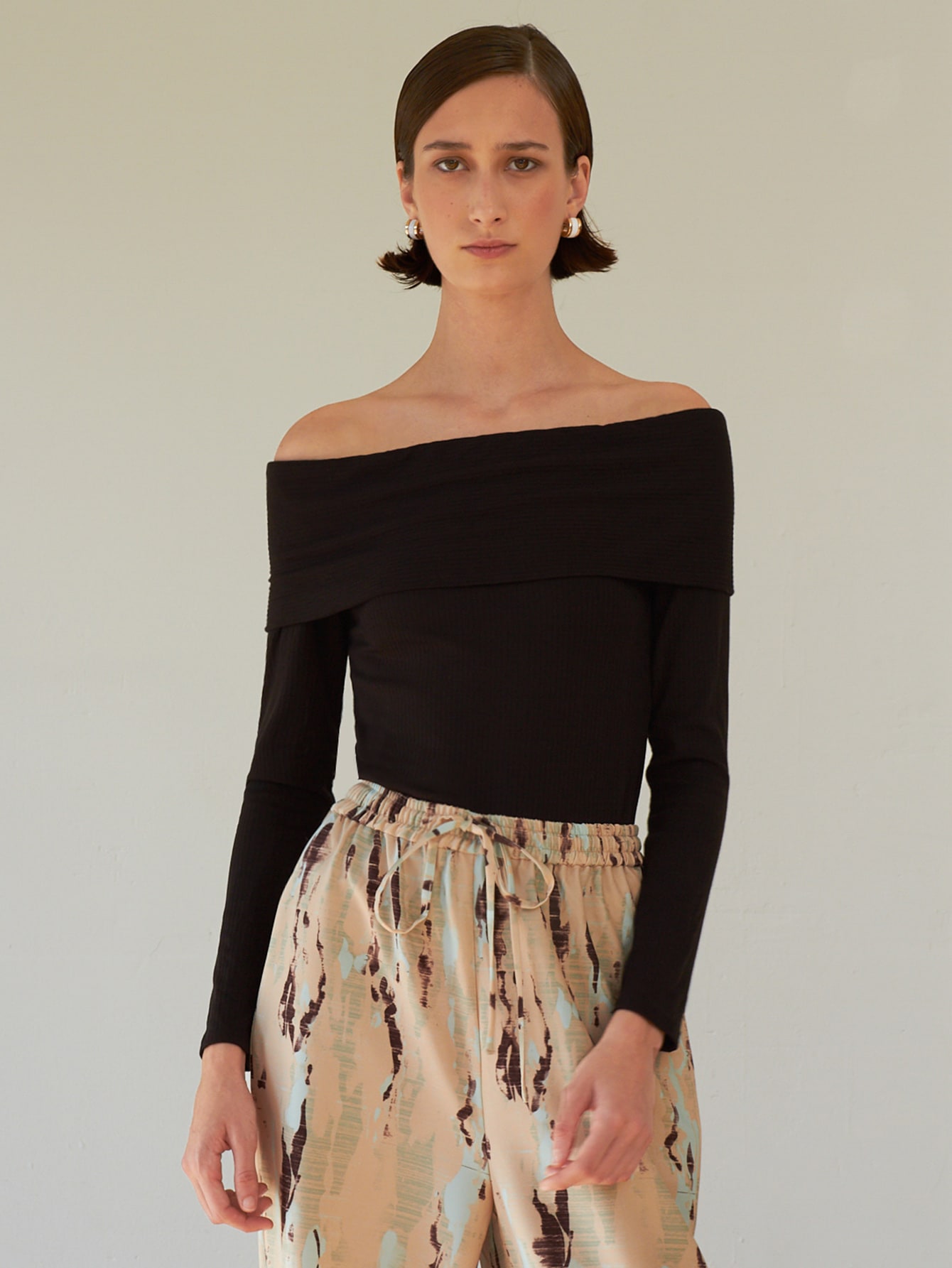 RAYON OFF SHOULDER RIBBED-KNIT TEE thumbnail