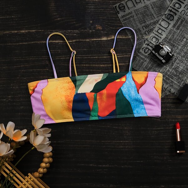 

Allover Graphic Bikini Top, Multicolor