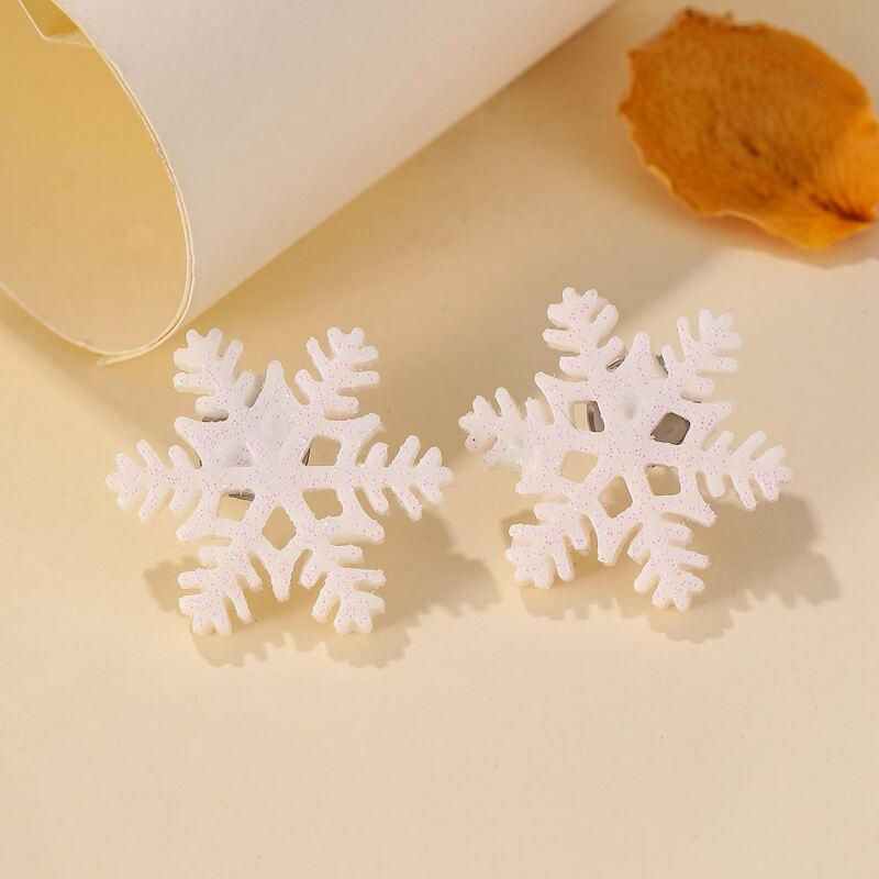 

Snowflake Design Stud Earrings, White