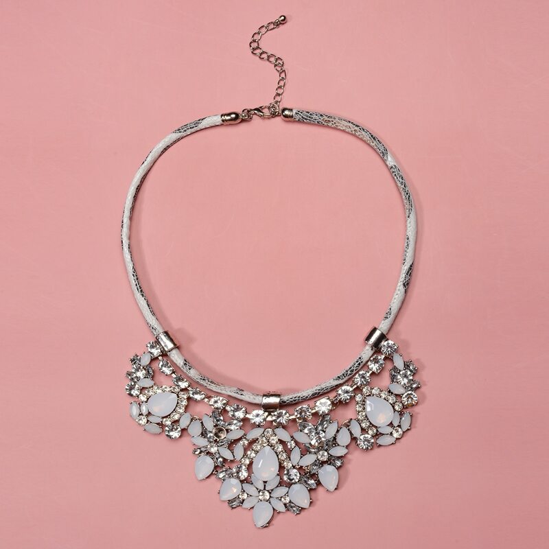 

Rhinestone Decor Necklace, White