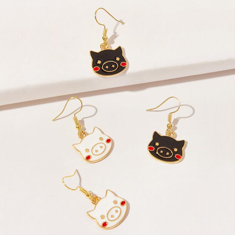 

2pairs Cartoon Pig Drop Earrings, Multicolor