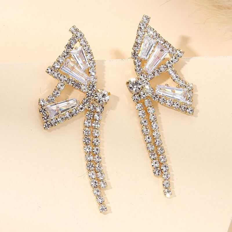 

Rhinestone Butterfly Wing Drop Earrings, Clear