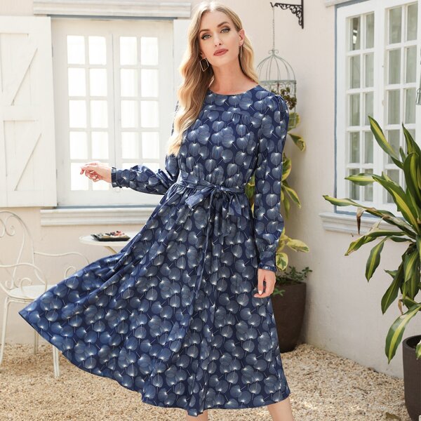 

Keyhole Back Allover Print Belted Dress, Navy blue
