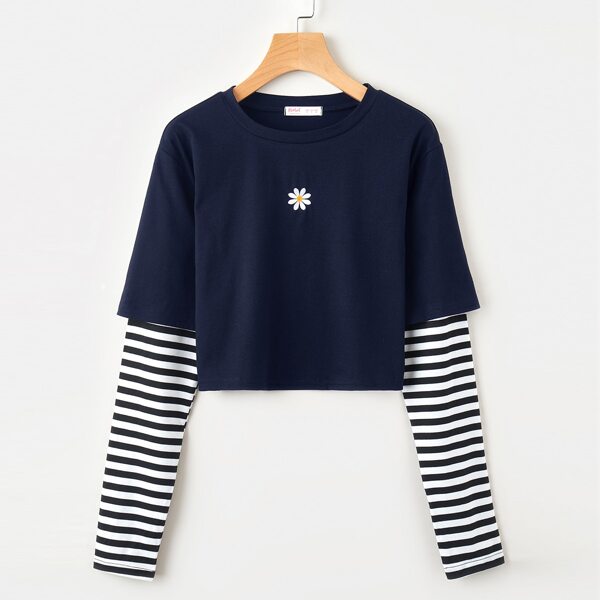 

Plus Contrast Striped Sleeve Floral Embroidered Crop Tee, Navy blue
