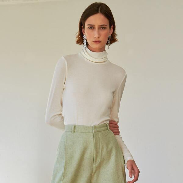 

WOOL FITTED TURTLENECK T-SHIRT, Beige