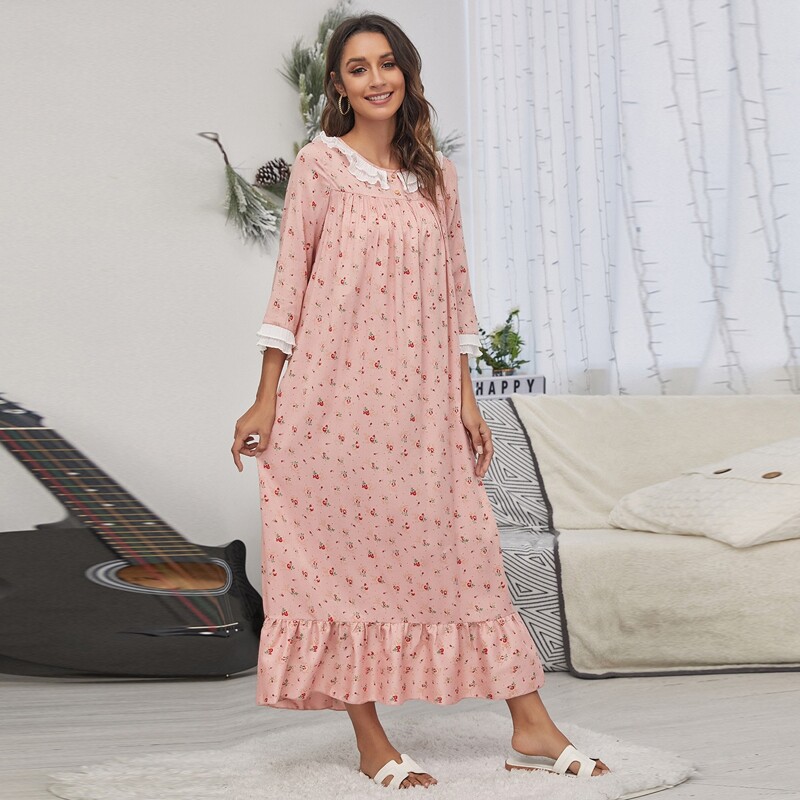 

Ditsy Floral Ruffle Hem Dress, Baby pink