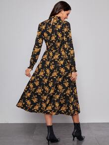 SHEIN Mock Neck Shirred Detail Floral Dress - Multicolor - View 2