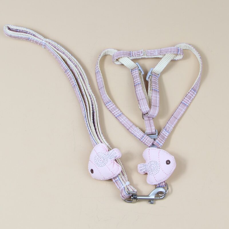 

1pc Fish Decor Plaid Dog Harness & 1pc Dog Leash, Pink