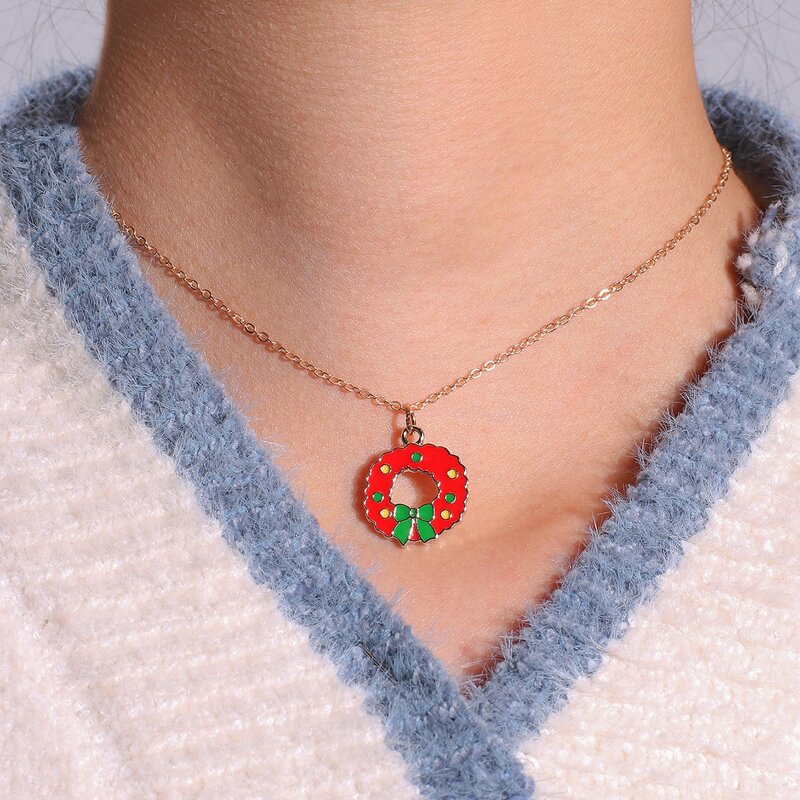 

Christmas Wreath Pendant Necklace, Multicolor