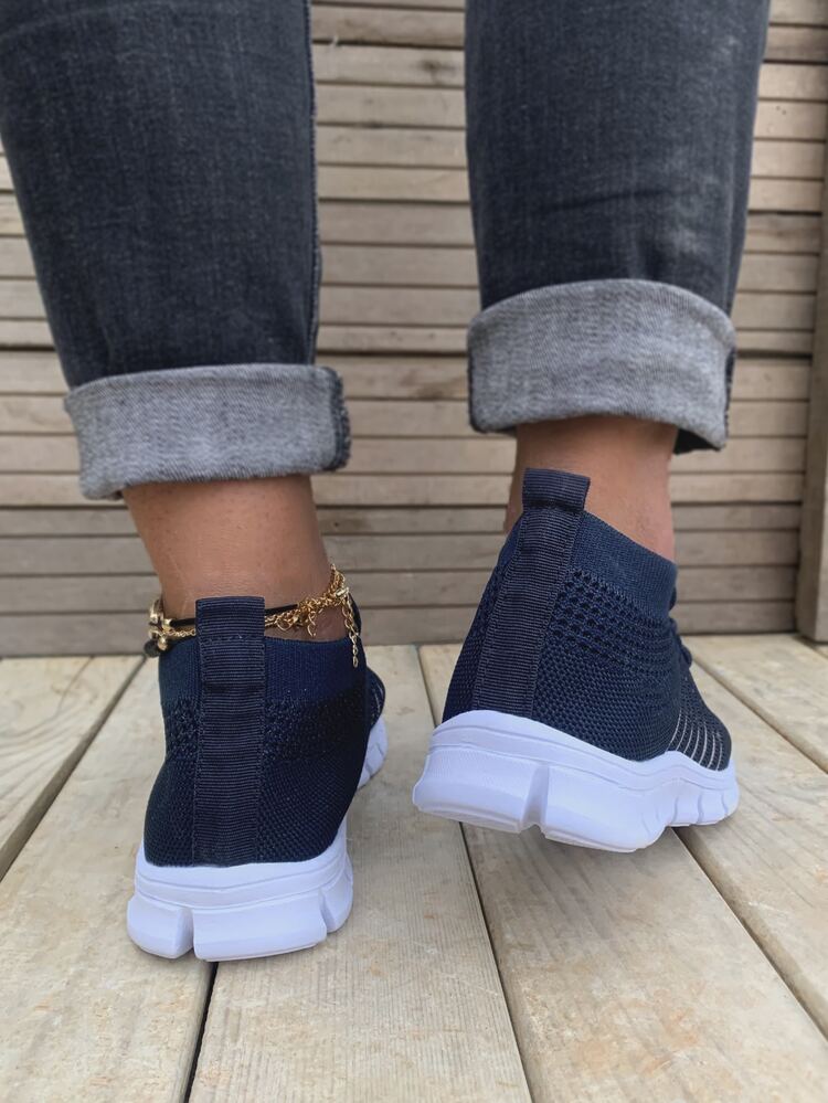 Lace Up Decor Mesh Panel Knit Sneakers - Royal Blue - View 2
