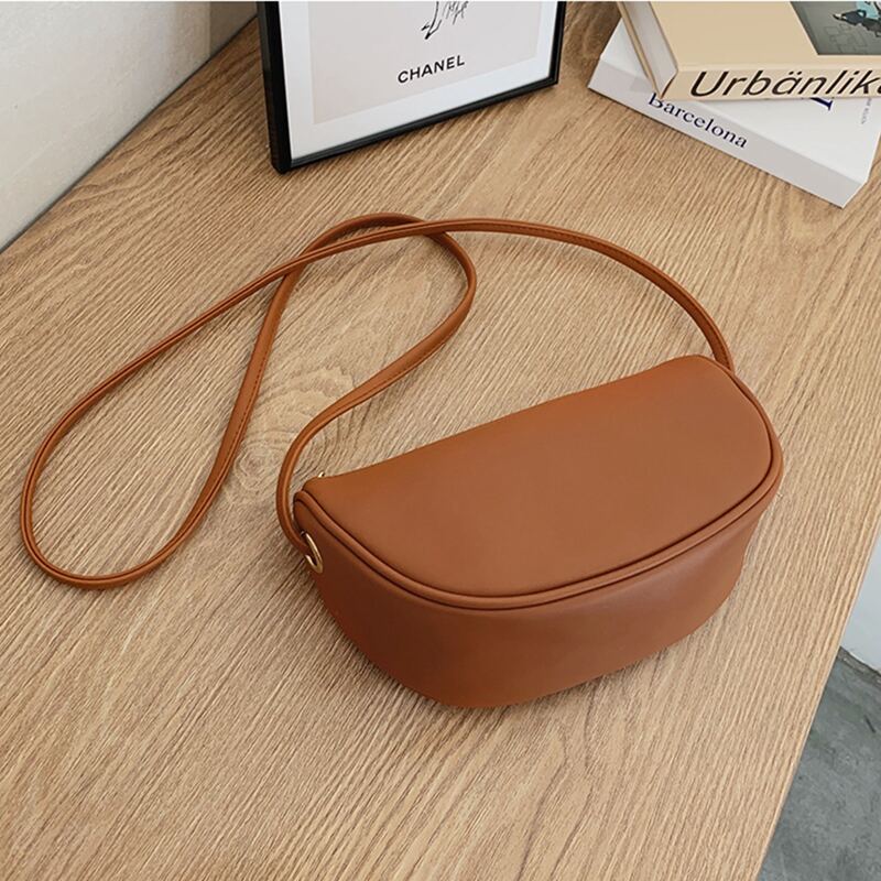 

Minimalist Zip Crossbody Bag, Brown