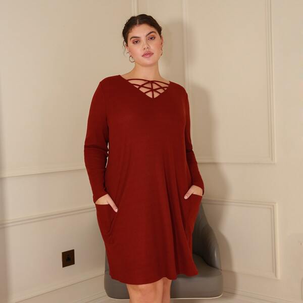 

Plus Strappy Neck Pocket Detail Waffle Knit Dress, Burgundy