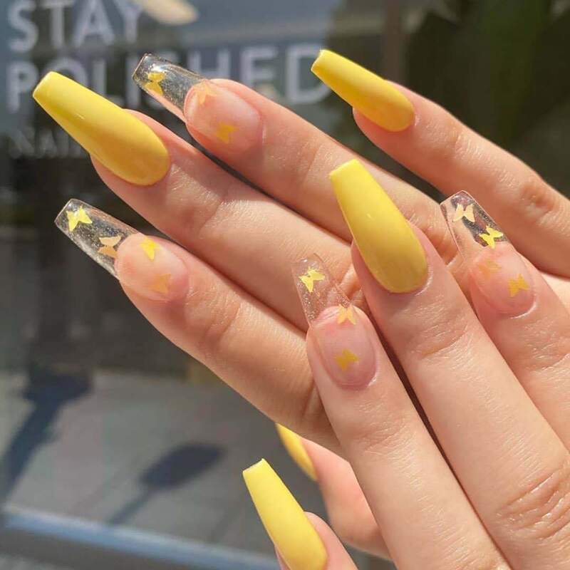 

24pcs Butterfly Fake Nail & 24pcs Tape & 1pc Nail File, Yellow