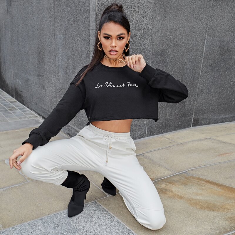

Slogan Graphic Drop Shoulder Crop Sweatshirt, Black