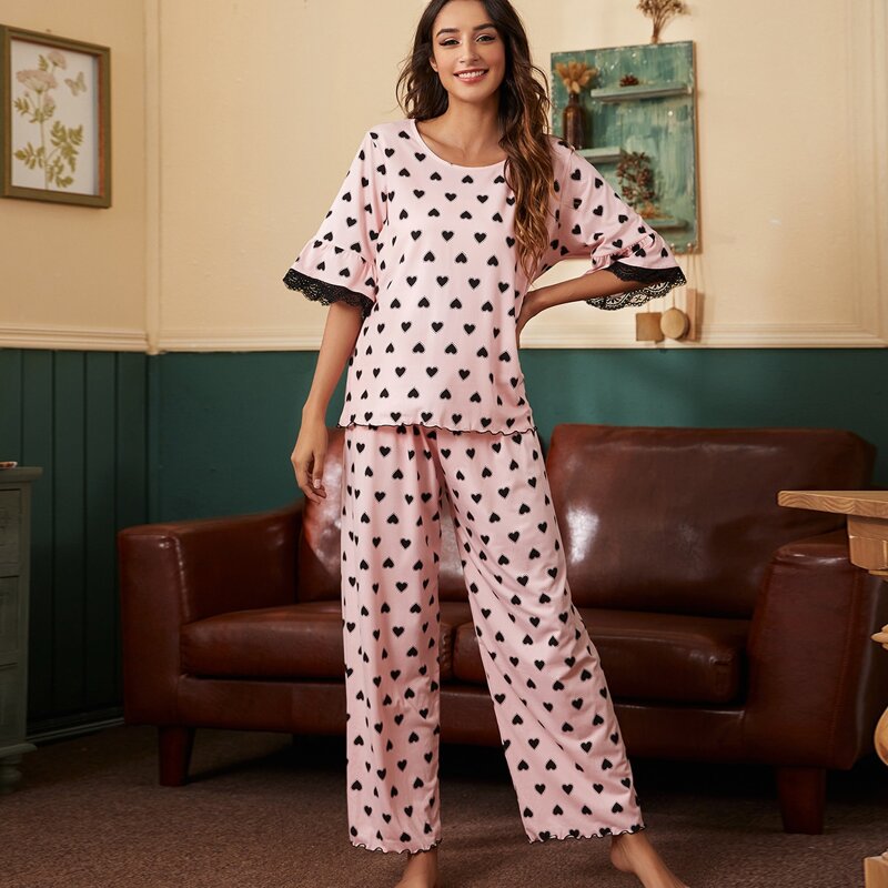 

Allover Heart Print Lace Trim Pajama Set, Multicolor