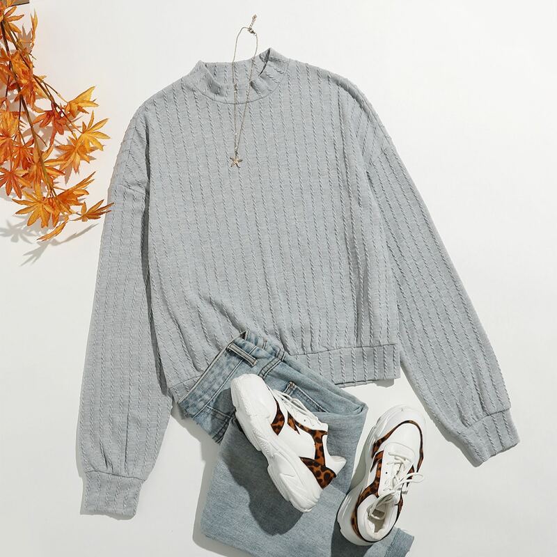 

Mock Neck Cable Knit Pullover, Light grey