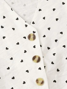 Camisa con estampado de corazón bajo con nudo con botón delantero - Blanco - Ver 5