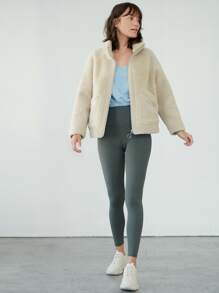 MOTF PREMIUM 絨毛插肩袖拉鏈毛絨夾克 - 米色 - 查看 5