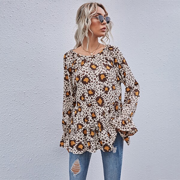 

Leopard Print Ruffle Hem Blouse, Multicolor