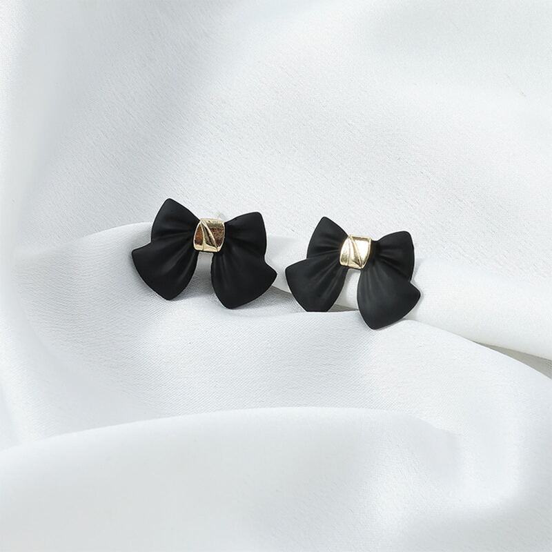 

Bow Stud Earrings, Black
