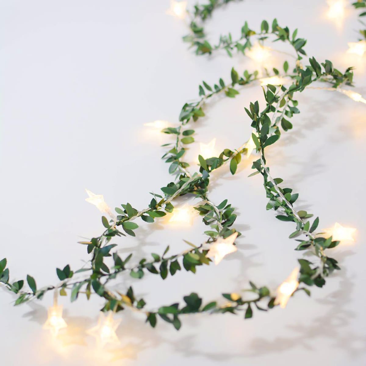 

1pc String Light With 40pcs Star Shaped Bulb, Yellow