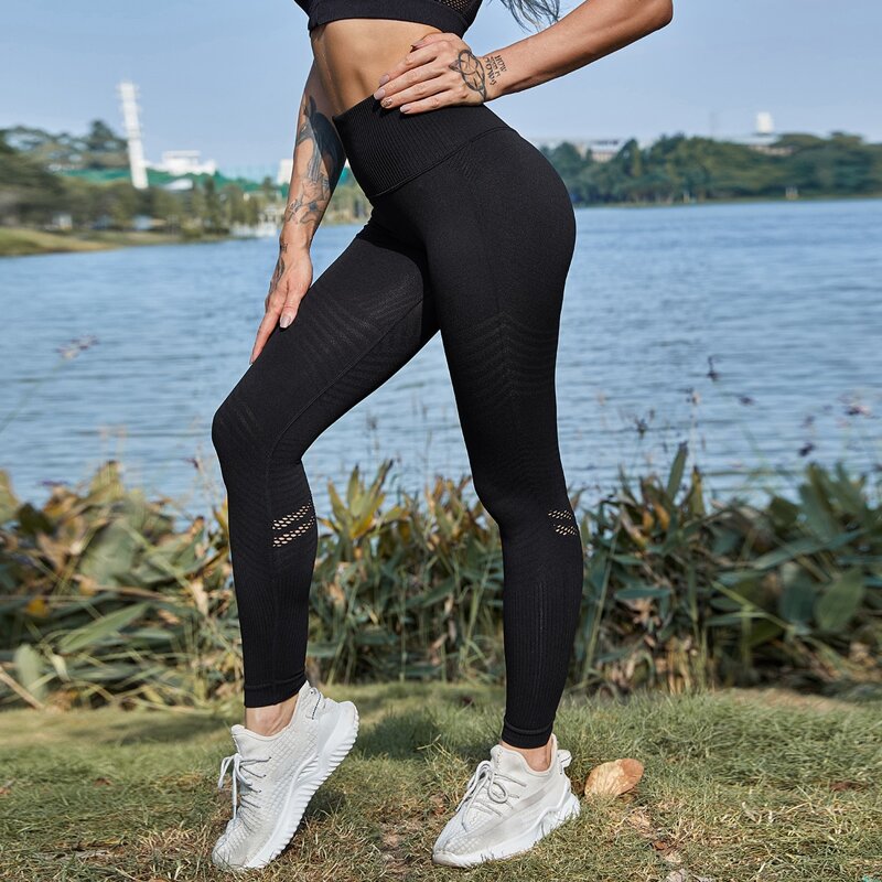

Solid Laser Cut Sports Leggings, Black