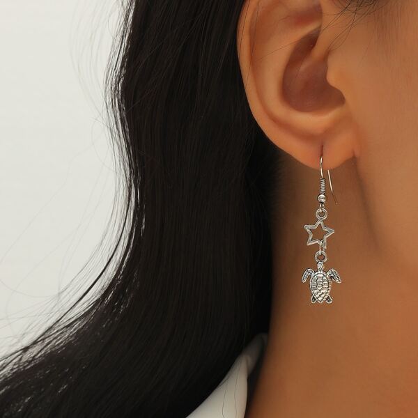 

Hollow Out Star Drop Earrings, Antique silver