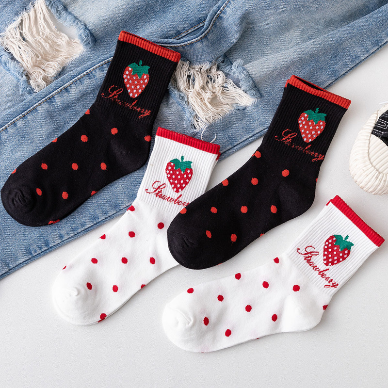 

4pairs Strawberry Print Crew Socks, Black and white