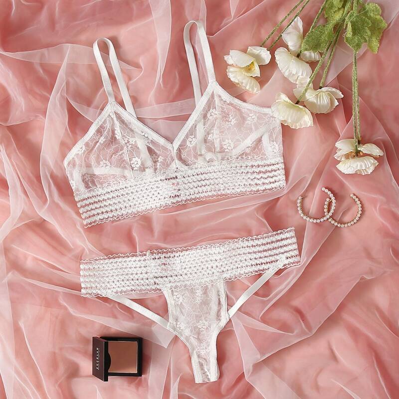 

Lace Floral Lingerie Set, White