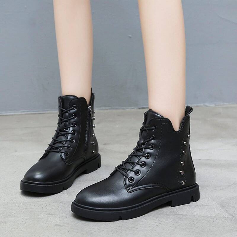 

Studded Decor Lace-up Front Combat Boots, Black