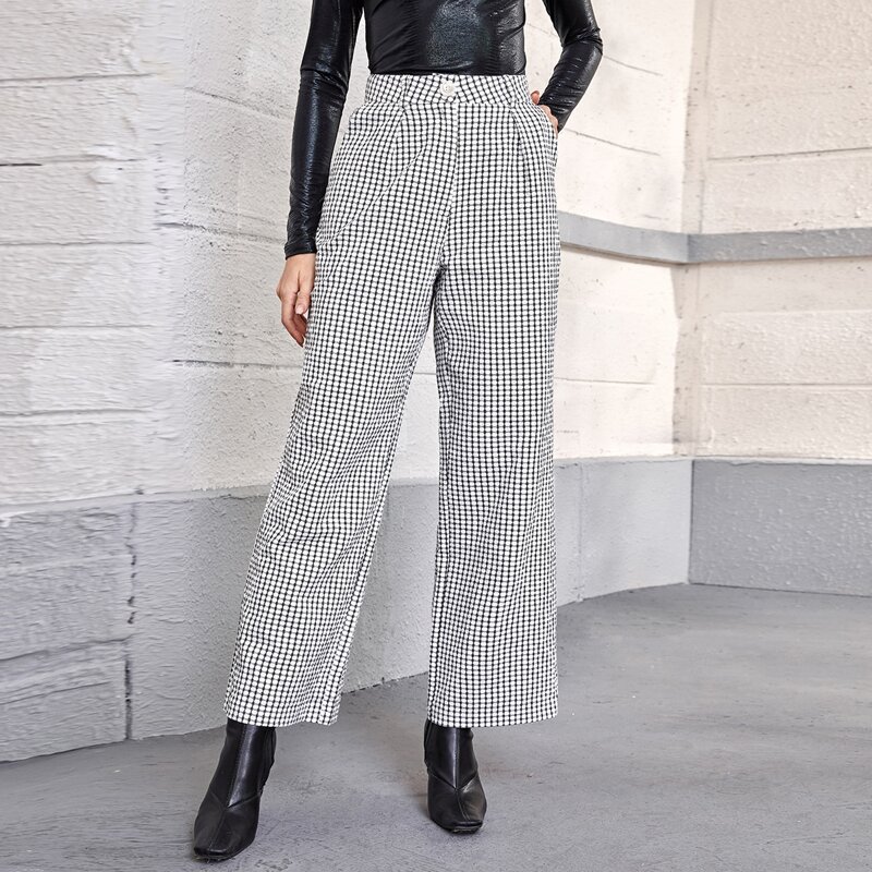 

Button Waist Pocket Side Plaid Pants, Black and white