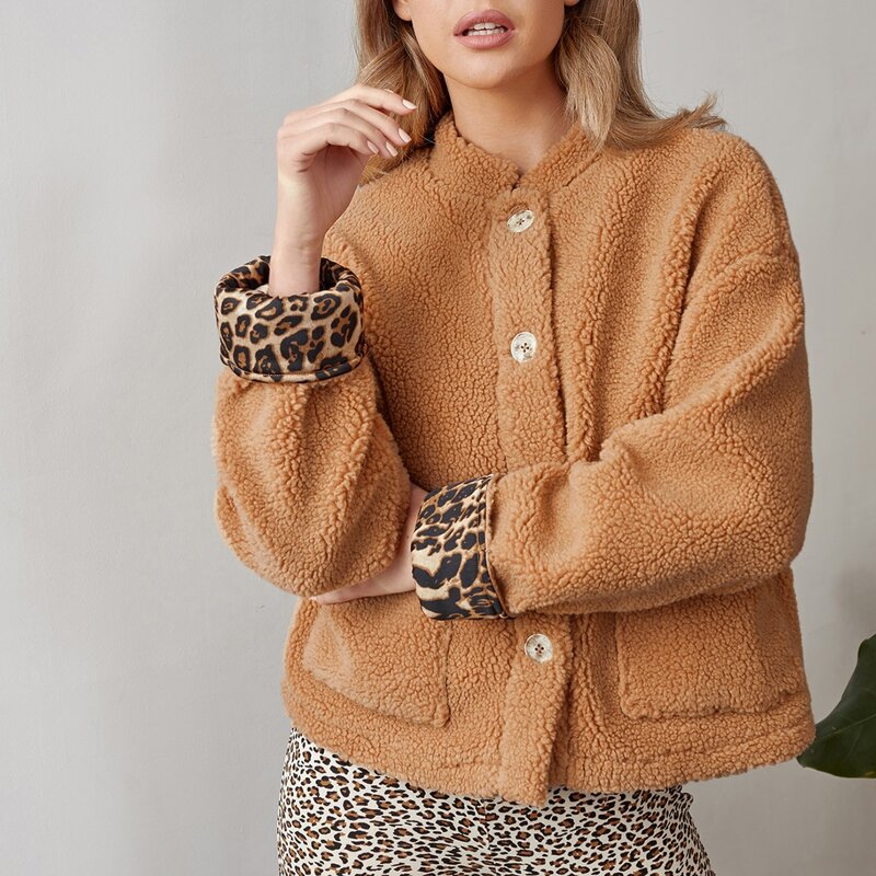 

Single Breasted Pocket Front Leopard Cuff Teddy Jacket, Brown