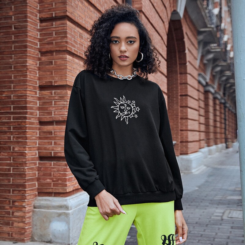 

Sun Graphic Oversized Sweatshirt, Black