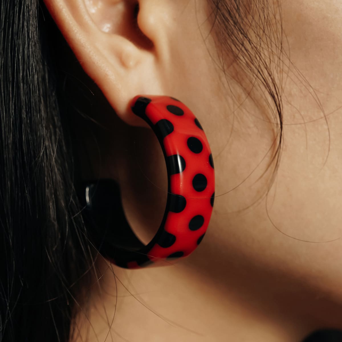 

Polka Dot Pattern Cuff Hoop Earrings, Red
