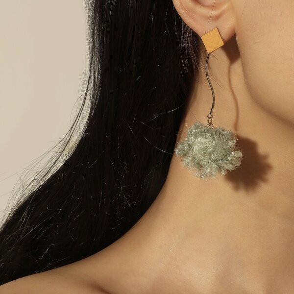 

Geo Design Drop Earrings, Green