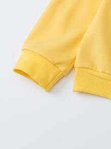 SHEIN Tween Girl Butterfly And Daisy Print Sweatshirt - Yellow - View 3