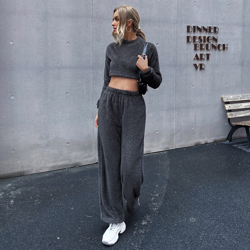 

Mock Neck Teddy Crop Top & Pants Set, Dark grey